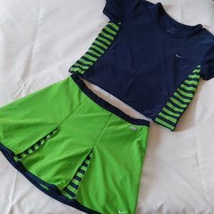 Nike Junior tennis gear